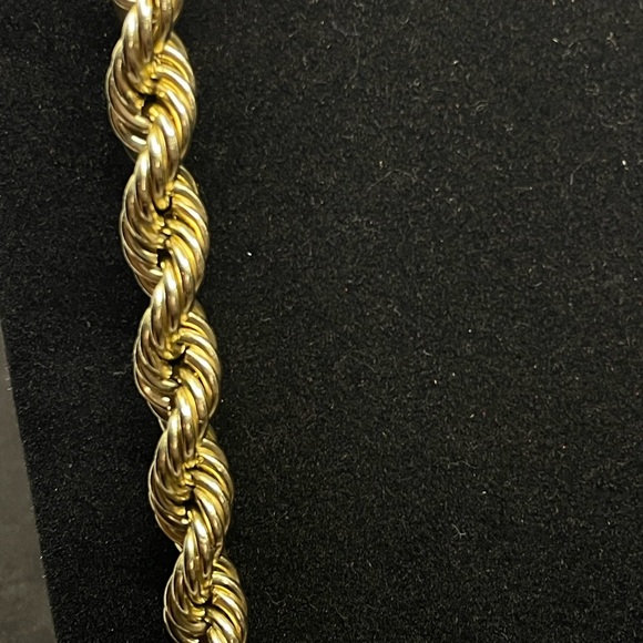 Hollow Rope Chain - Picture 3 of 4